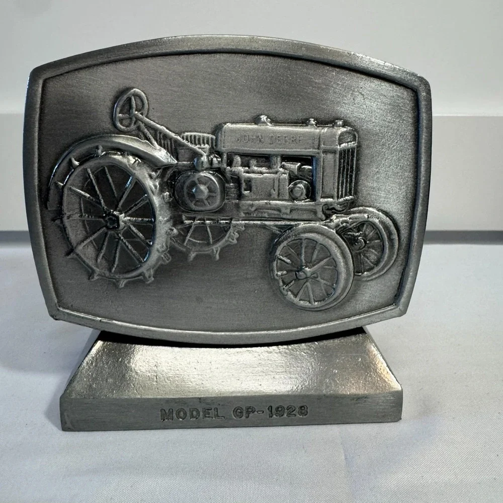 1982 John Deere Employee Credit Union Coin Bank Model GP-1928 Tractor Piggy Bank